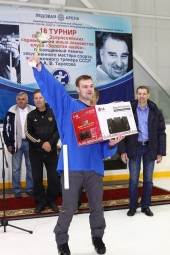 Хоккейный турнир 2012 года на Кубок СК «Ледовая арена»