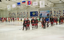 Первенство по хоккею с шайбой