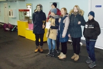 Соревнования по шорт-треку среди школьников